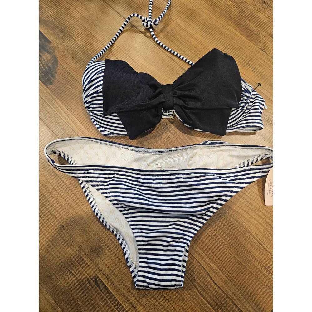 Victoria's secret 34c- 2 piece, navy sailor bow bikini - Picture 1 of 5